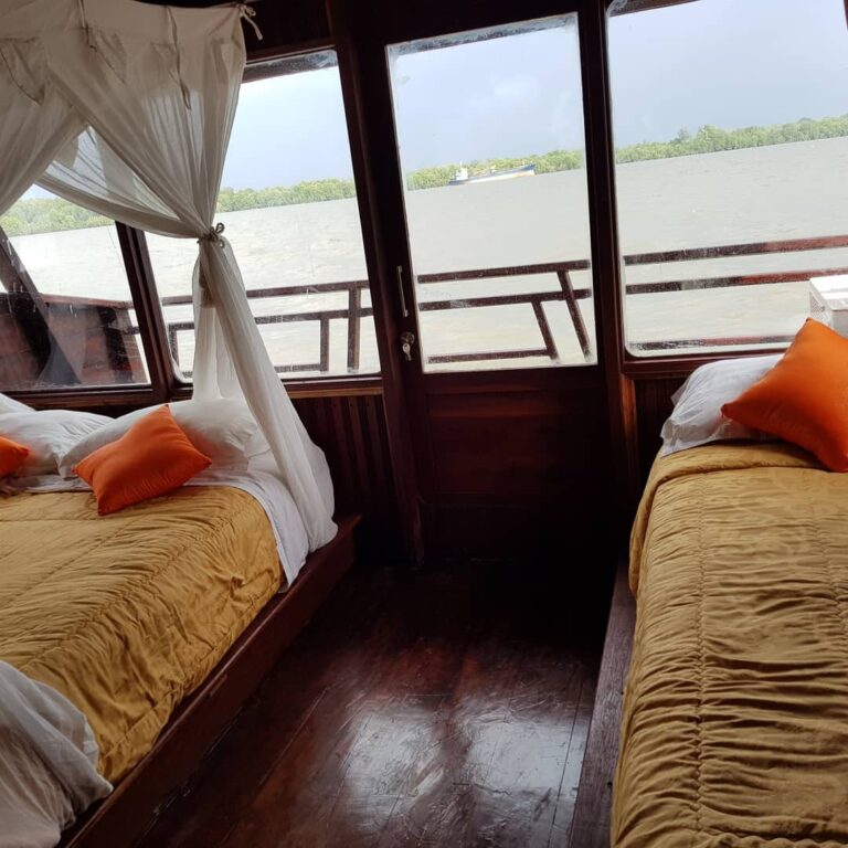 Wohnbeispiel: Super Deluxe Hausboot