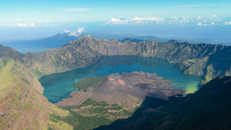 Mount Rinjani aus der Vogelperspektive