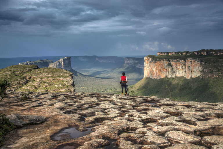 Fotograf in der Landschaft des Chapada Diamantina Nationalparks