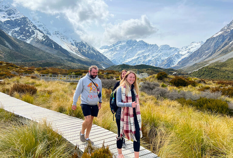 Wanderung durch das Hooker Valley