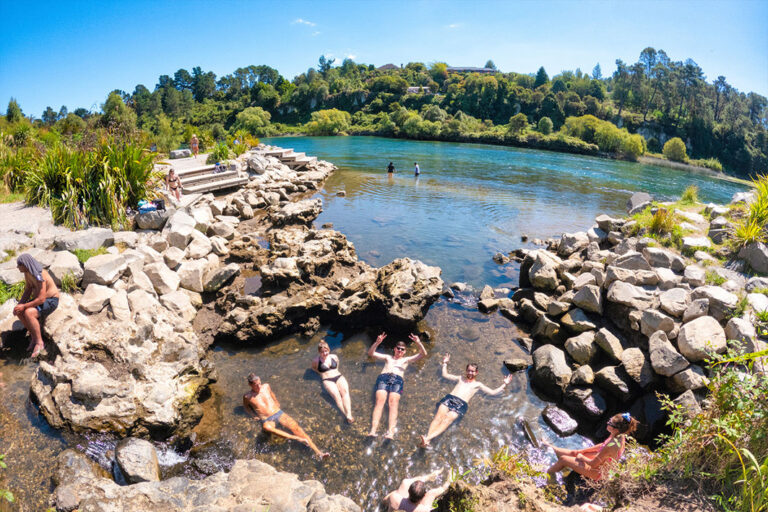 In heißen Quellen entspannen