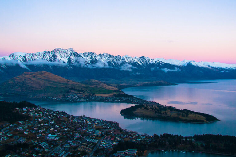 Queenstown bei Sonnenuntergang