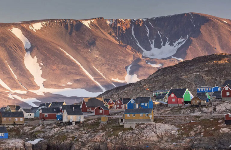 Die bunten Häuser von Ittoqqortoormiit
