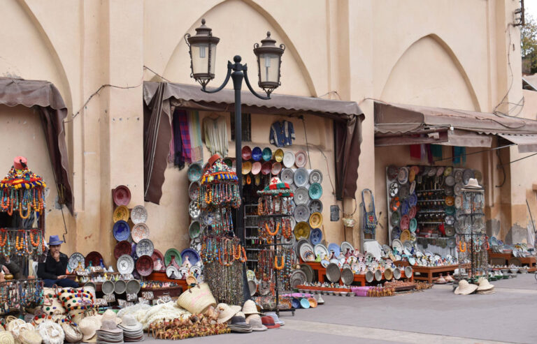 Straßenstand mit Sourveniers