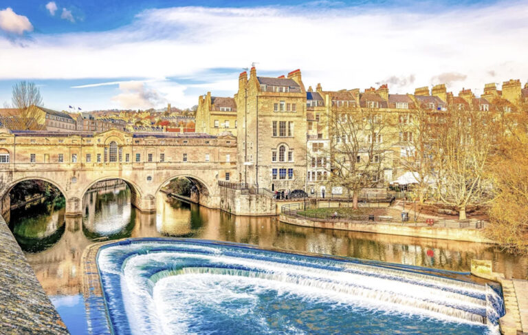 Die Pulteney Brücke in Bath