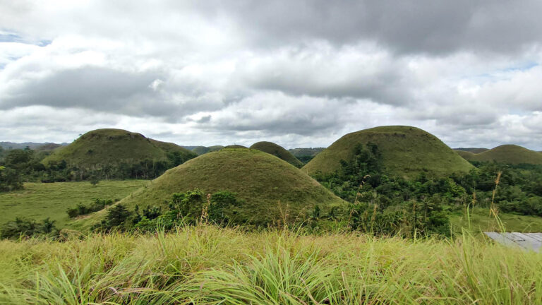 Die berühmten Chocolate Hills