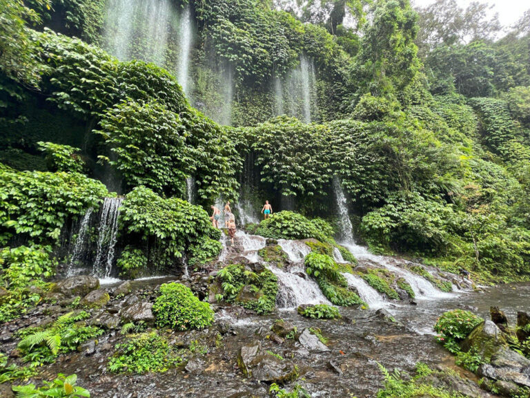 Wunderschöne Benang Stokel & Benang Kelambu Wasserfälle