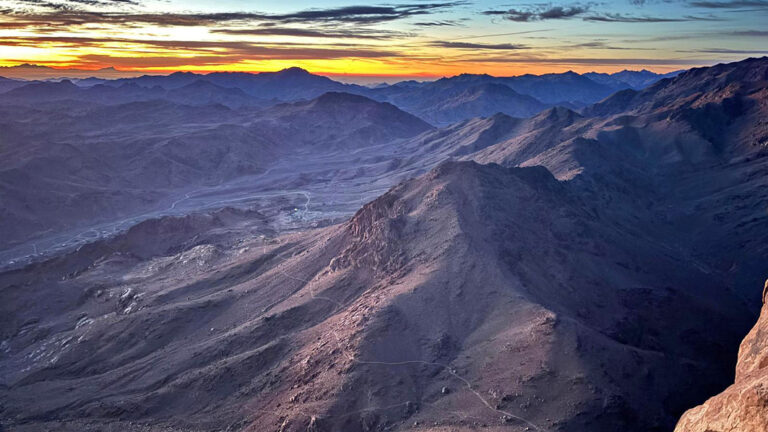 Besteigung des Berg Sinai bei Sonnenaufgang