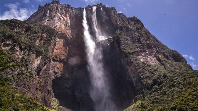 Der atemberaubende Salto Ángel in Venezuela