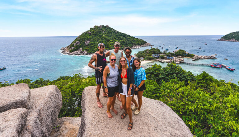 Gruppenbild am Aussichtspunkt auf Koh Tao